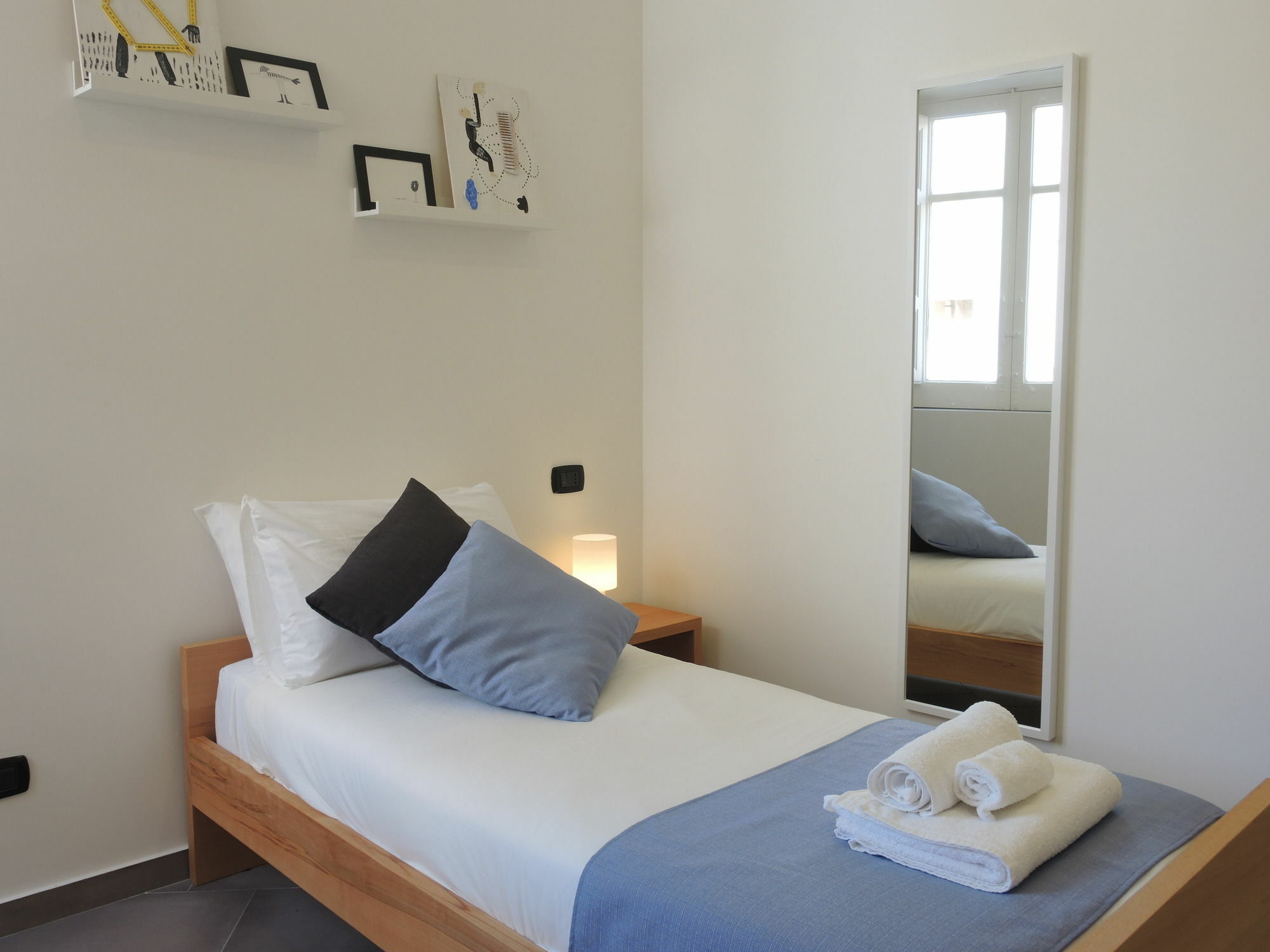 B&B Fuori Squadro - In Centro Con Terrazza Relax Vista Mare Reggio Calabria Exterior photo